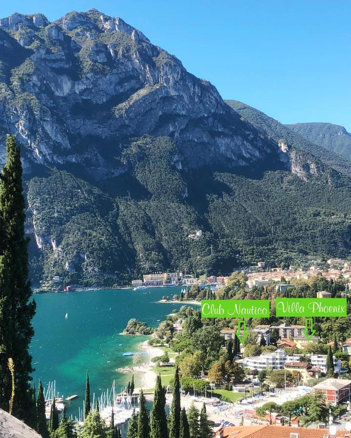 Villa Phoenix - Lake Apartments Riva del Garda Luaran gambar