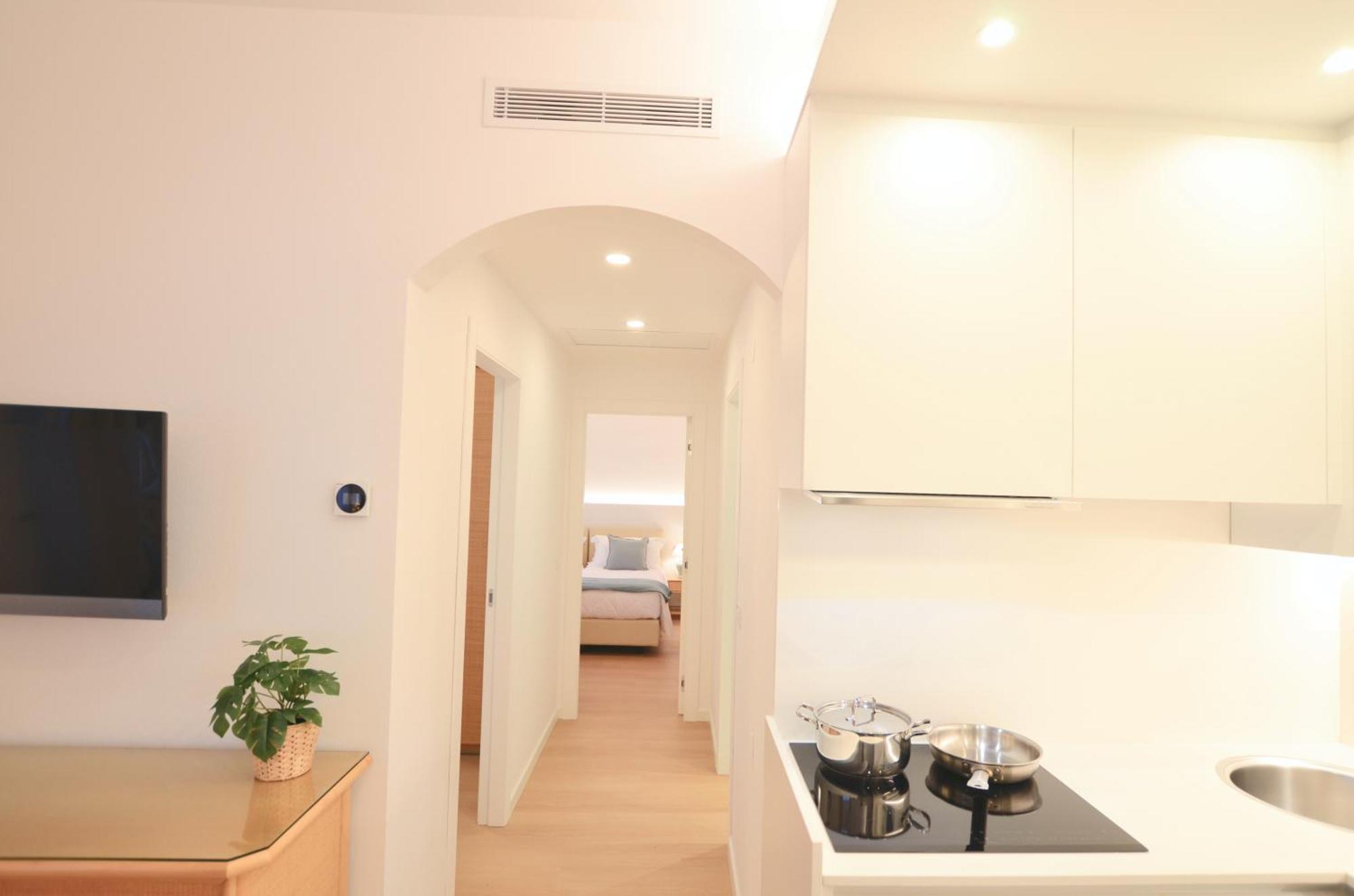 Villa Phoenix - Lake Apartments Riva del Garda Luaran gambar